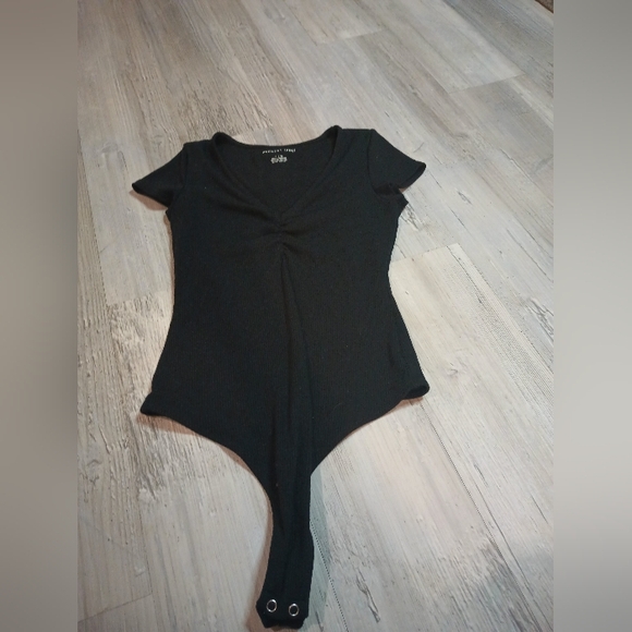 American Eagle Bodysuit - Picture 1 of 5